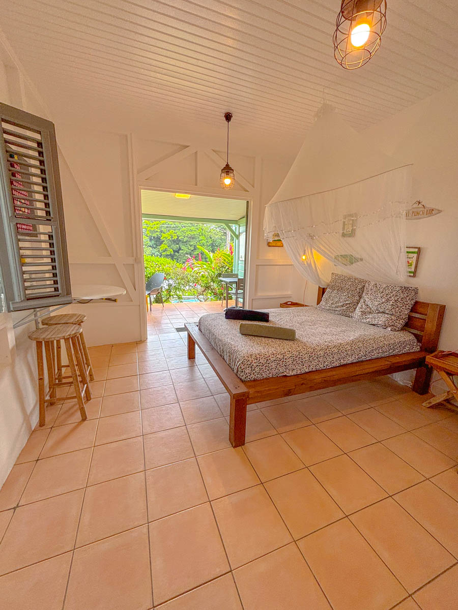 chambre piscine gite villa martinique vacances